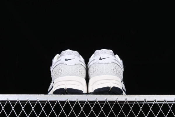 6DCF0840-A41E-4E34-AB78-0002F9589B33