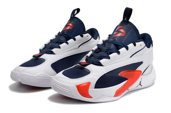 D03F923F-2AF2-4516-8D07-C71B59EFFCED