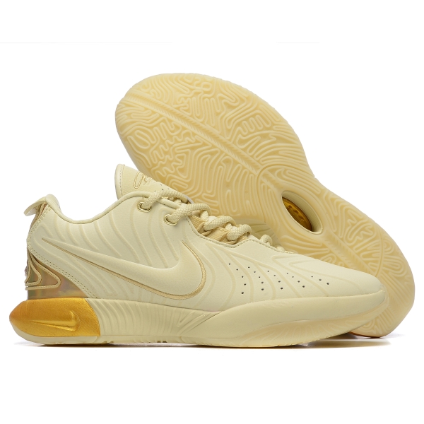 Nike LeBron 21 Gold