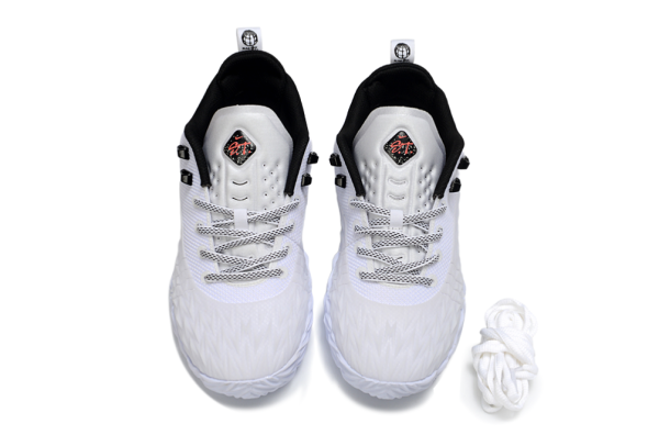 Nike ST Charge-купить в time2win.ru