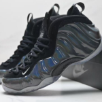 Nike_Air_Foamposite_One_Hologram_-02