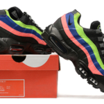 Nike_Air_Max_95_GS__Black_Neon__-03